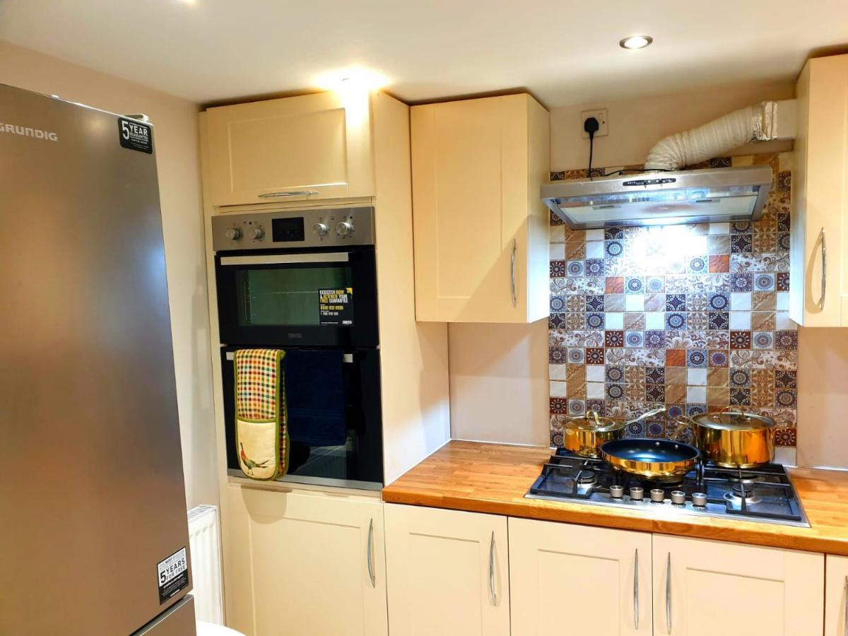 Elegant 2 Bed Apartment In マンチェスター エクステリア 写真