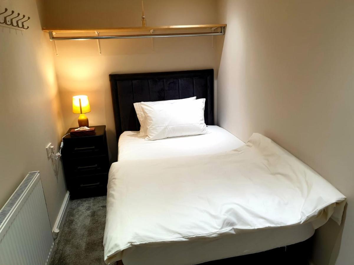 Elegant 2 Bed Apartment In マンチェスター エクステリア 写真