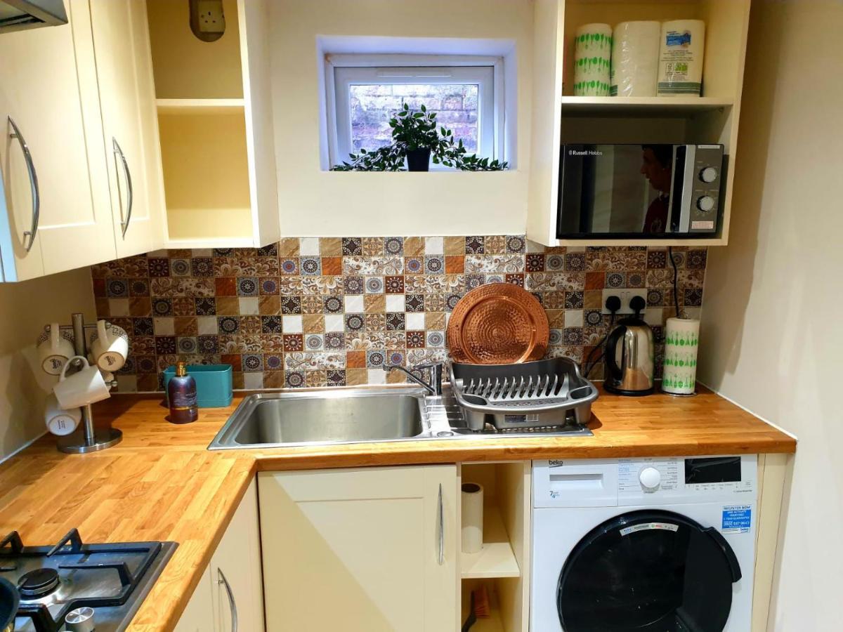 Elegant 2 Bed Apartment In マンチェスター エクステリア 写真